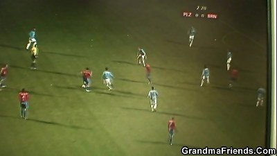 older slut loses a bet and gives up her pussy