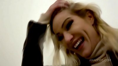 virgin smooch shares her real moments with fans. Outside exhib and sex. heavy buttfuck pov OTS768