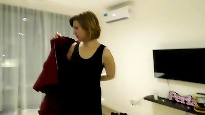 Eu me deixei ser fodida pelo meu cunhado pelo dinheiro do t&aacute;xi ......