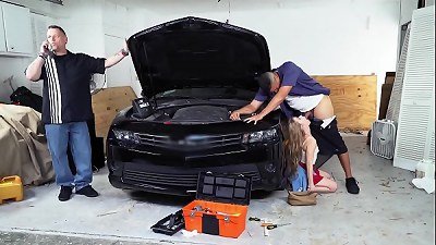 DON'T pulverize MY daughter - 18 yr senior teen Lilly Ford smashes Her Dad's pal Like A tiny Slut!