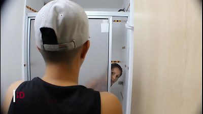 I like to bathe in the company of my stepsister