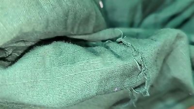 Desi Stepmom Doing bum Twerk show Infront Of Her Stepson