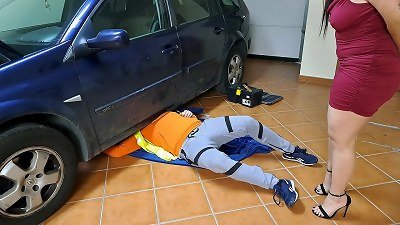 horny wife receives internal jizz flow from the mechanic