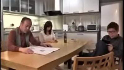 pervert daddy in law    http&colon;&sol;&sol;www&period;poringa&period;net&sol;IncestTopic