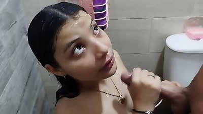 fantastic stepsister in her warm bathroom gets crazy and her stepbrother spies on her, but she gives him a dt to swallow his cum - Spanish porn