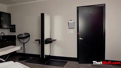 Caught milf fingering And Took Advantage- Prestyn Lee