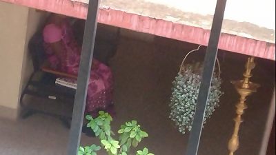 cock flashing to girls