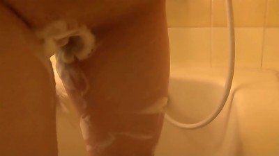 Reina Saeki - unspoiled Maiden: My first Heartbeat Reina demonstrates off her well-toned figure with a smile on her face.