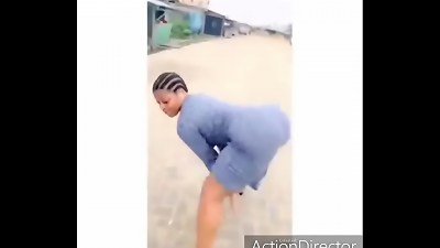 Nigerian university girl busy in 3some (Leaked)