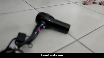 perverted Uncle has passion On daughter