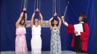 chinese Fathers Guessing Their youthful teenager Daughter's bare figure In Gameshow https://is.gd/DnTRPD