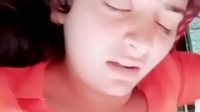 Heroin banne ki saukin didi chud gayi bhai se