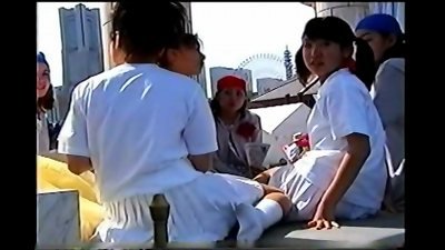 ãƒã‚¢ãƒ€ãƒ³ã‚¹ä¼‘æ†©ä¸­ã®ä¸€ã‚³ãƒž