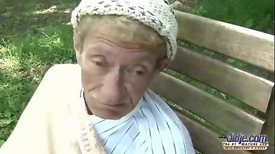 old young porn teenage Gold Digger assfuck hook-up With wrinkled old fellow doggie